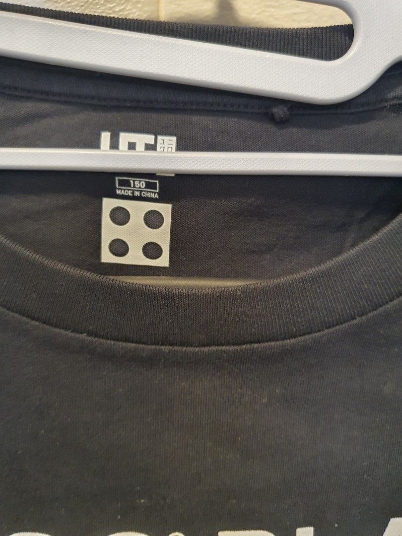 Uniqlo lego tee size 150 (Category: Babies & Kids Fashion) located in Taguig. Submitted by supernova888 (Listing ID 1441161468, Image 3). Description: authentic.