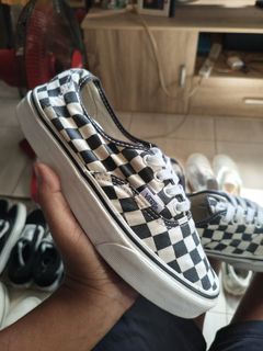 (Category: ) located in . Submitted by thrifted01 (Listing ID 1441240584, Image 1). Description: .