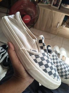 (Category: ) located in . Submitted by thrifted01 (Listing ID 1441240308, Image 1). Description: .