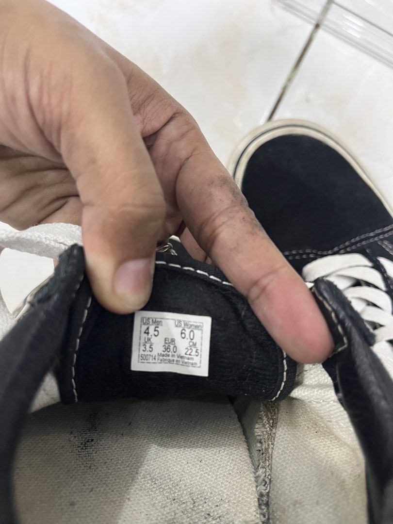 Vans Old Skool Black White Suede Sneakers (Category: Sneakers) located in Taguig. Submitted by lourdesjim44092 (Listing ID 1441328176, Image 3). Description: - Classic black and white Vans Old Skool sneakers - Suede and canvas upper - White laces and signature side stripe - Durable waffle sole - Perfect for everyday style - Shows some signs of wear on inner lining and soles, but still has plenty of life left.