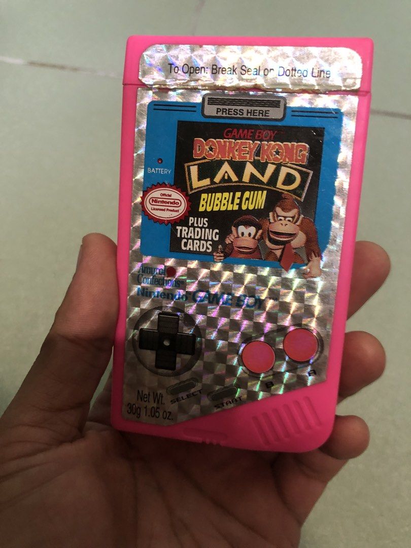 Vintage Nintendo gameboy bubble gum case (Category: Cases & Covers) located in Quezon City. Submitted by markgolveo (Listing ID 1441258885, Image 1). Description: Vintage Nintendo gameboy bubble gum case .