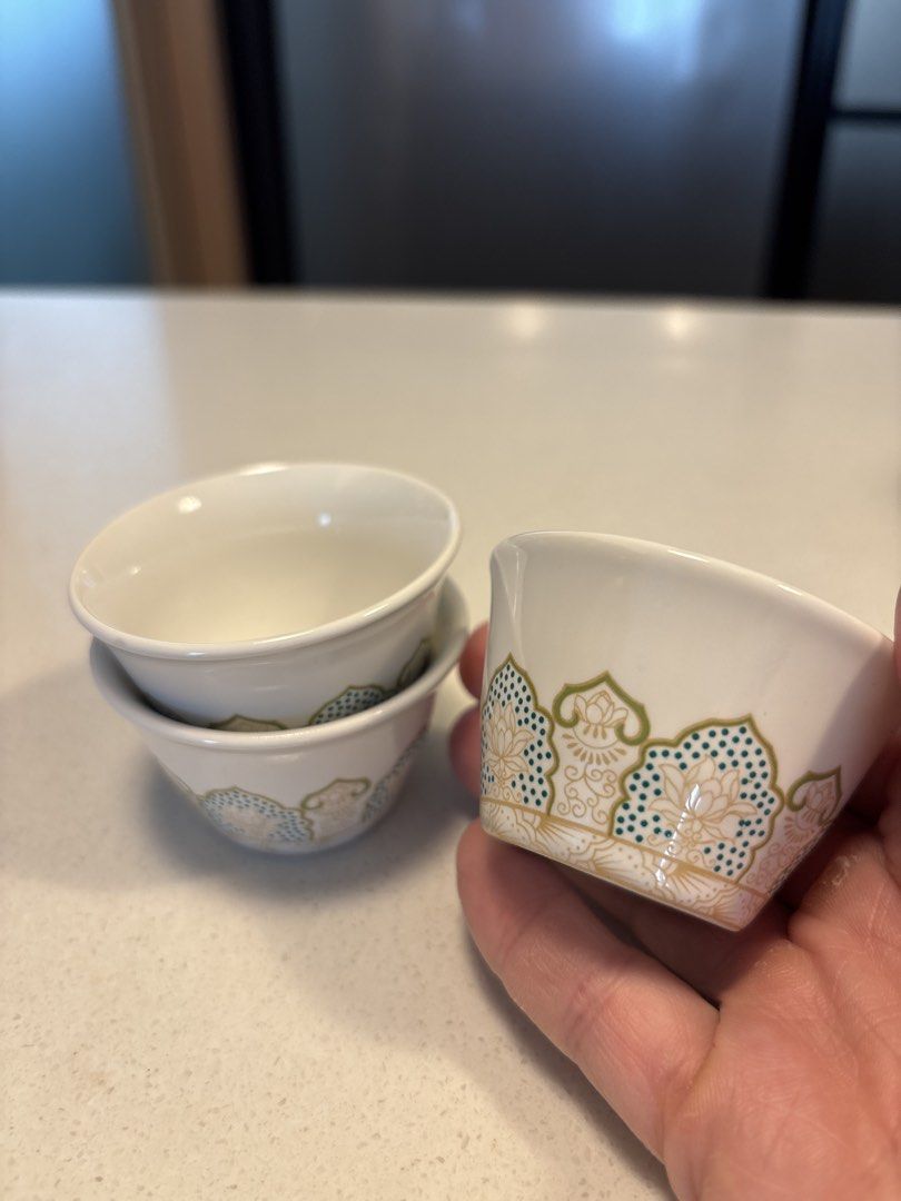 White Ceramic Tea Set with Floral Design (NEW)470096161497436166