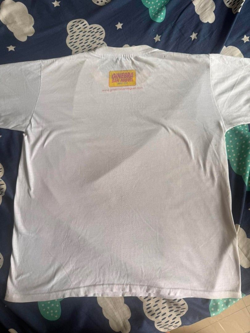 White T-shirt with Graphic Print (Category: Shirts) located in Cebu City. Submitted by vtgall (Listing ID 1441311220, Image 2). Description: 22x26.