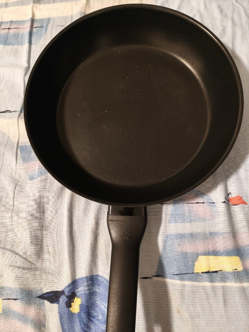 WMF Frying Pan470490983800524801