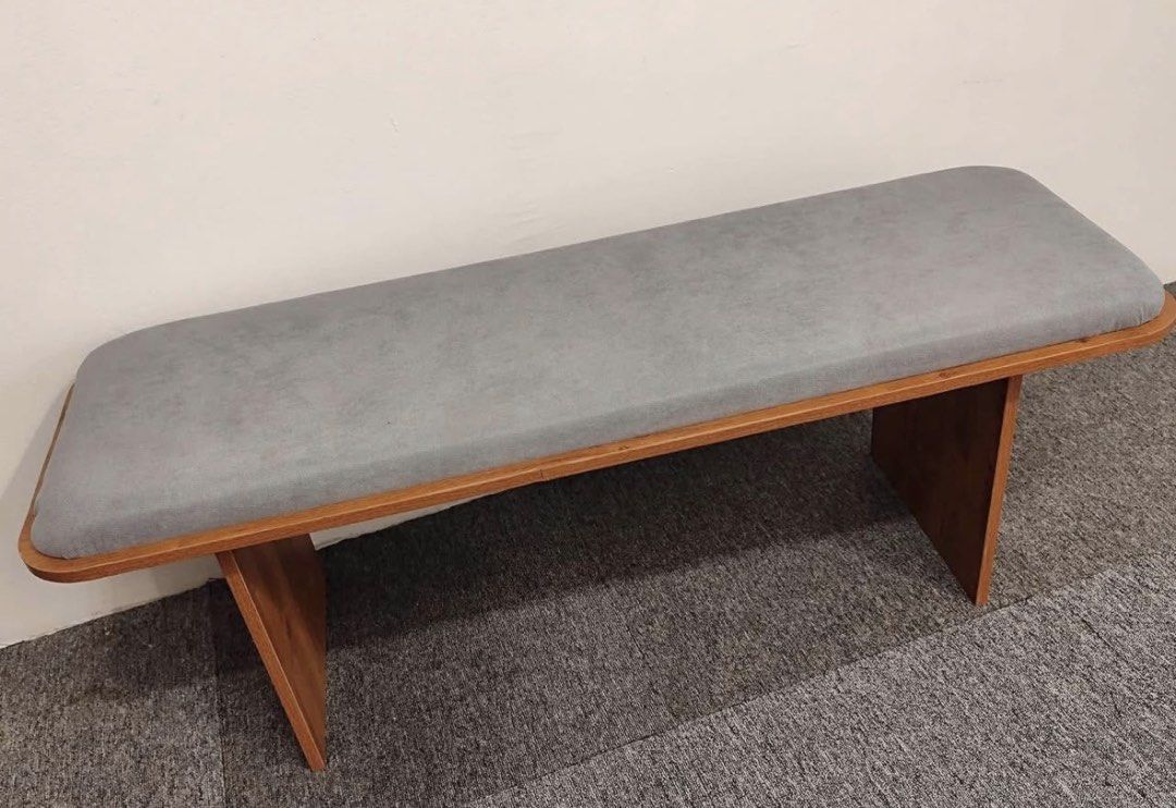 Wood Bench Bedroom With Foam (Category: Chairs) located in Valenzuela. Submitted by jhagonzales (Listing ID 1441189128, Image 2). Description: .