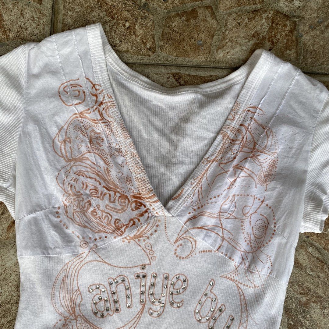 y2k sequins top (Aesthetic, Polo, Siren Grunge, Alt, Gothic, Vintage, Retro, Coquette, Axes Femme, Diesel, Liz Liza, Y2k, Retro, Morikei, Shoujo, Fairycore Inspire, Bebe, Aeropostale, Babydoll) (Category: Blouses) located in Angeles City. Submitted by wingsofnova (Listing ID 1441230105, Image 3). Description: .