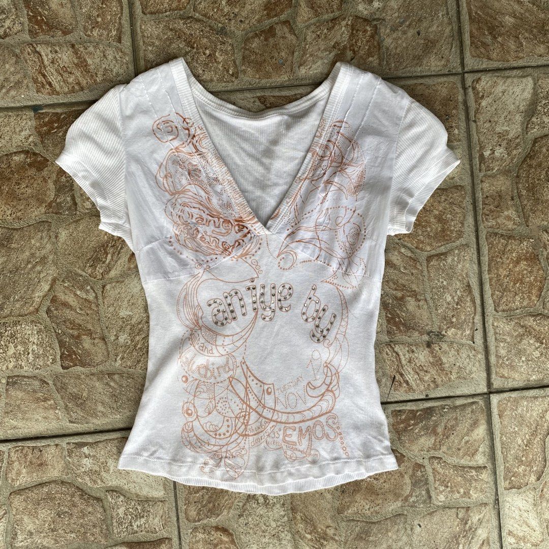 y2k sequins top (Aesthetic, Polo, Siren Grunge, Alt, Gothic, Vintage, Retro, Coquette, Axes Femme, Diesel, Liz Liza, Y2k, Retro, Morikei, Shoujo, Fairycore Inspire, Bebe, Aeropostale, Babydoll) (Category: Blouses) located in Angeles City. Submitted by wingsofnova (Listing ID 1441230105, Image 1). Description: .