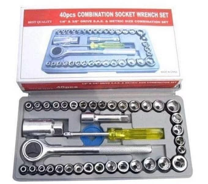 40pcs socket wrench tools (Category: Construction Tools & Equipment) located in Manila. Submitted by yzcartph (Listing ID 1443068931, Image 1). Description: .