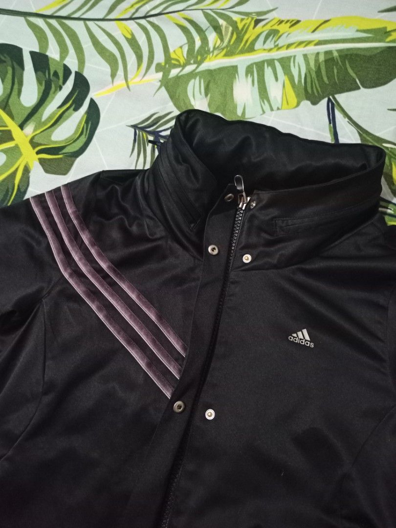 Adidas Black Track Jacket with Hood (Category: Coats, Jackets and Outerwear) located in Mangaldan. Submitted by harrapotter (Listing ID 1443064068, Image 2). Description: DIMES WIDTH 19 LENGTH 24 9/10 COLOR RATE AND CONDITION .