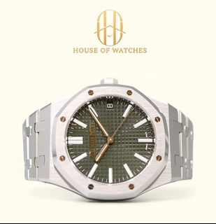 (Category: ) located in . Submitted by houseofwatches.sg (Listing ID 1442989263, Image 1). Description: .