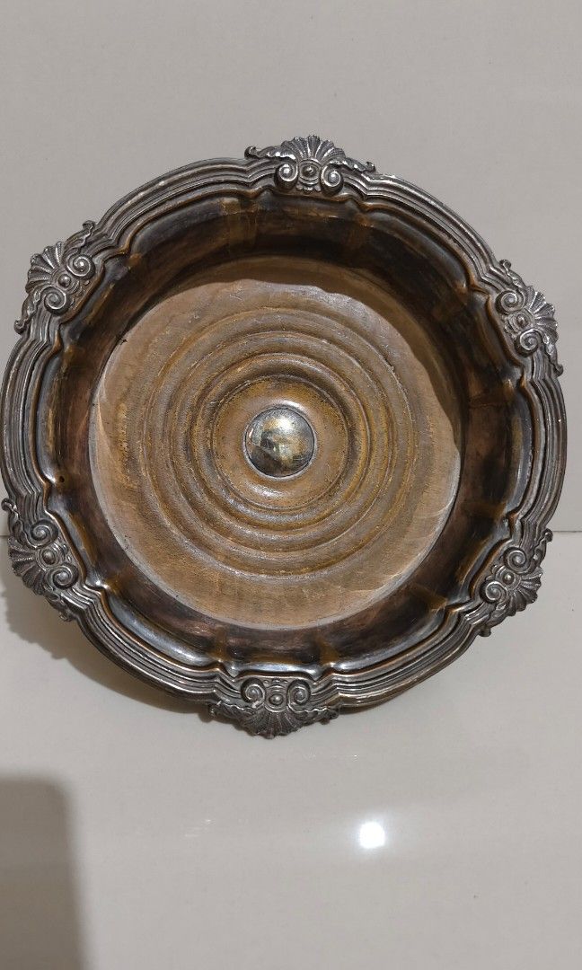 Antique British Silver Plated Wine/Bottle Coaster (Category: Vintage Collectibles) located in Cabuyao City. Submitted by batman0417 (Listing ID 1443116239, Image 2). Description: check nalang po pics rare find collectors item, pm nalang po.