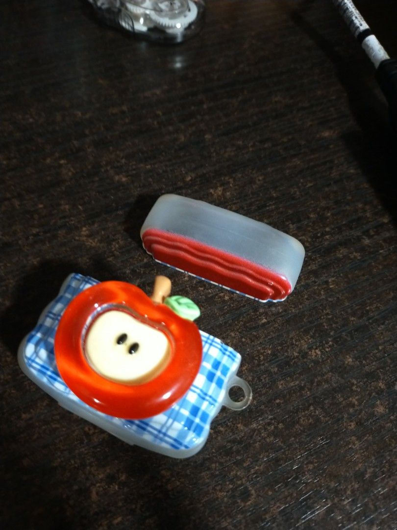 Apple gen 3 case478476278779105280