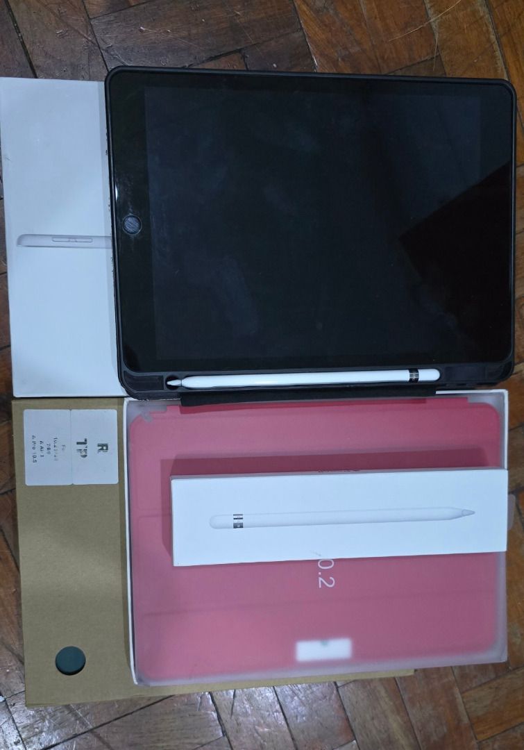 Apple iPad 9th Gen 64GB (Category: Laptops & Notebooks) located in Quezon City. Submitted by marcesz908 (Listing ID 1443031547, Image 1). Description: Apple iPad 9th Gen 64GB With complete accessories including: - Apple iPad box - Apple pen with box (with unused extra tip) - Nixxos case with keyboard - Red case - Lightning cable and adapter RFS: Not used much Price is negotiable. .