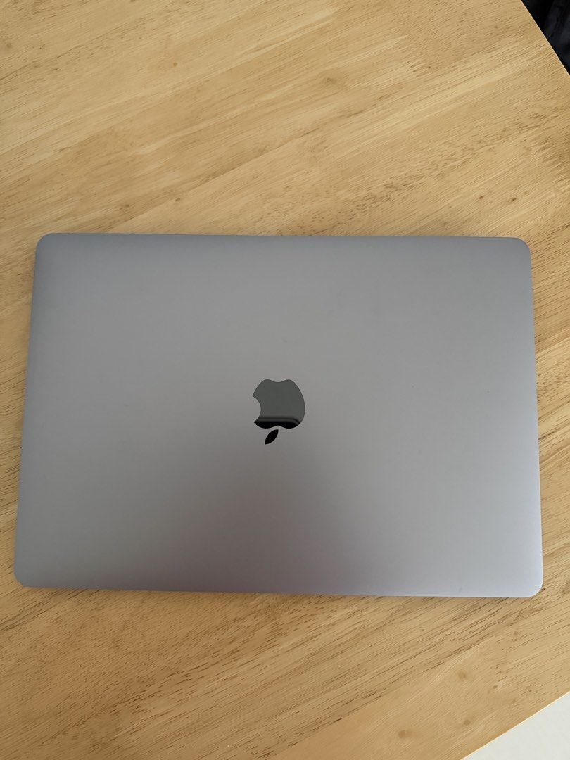 Apple MacBook Air Laptop 13inch478516663686932481