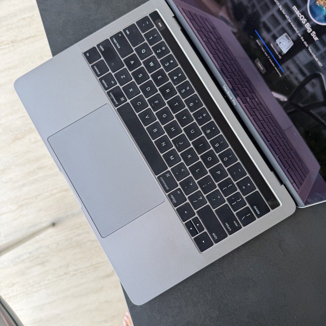 Apple MacBook Pro 13.3 2016 Laptop478352882795827202