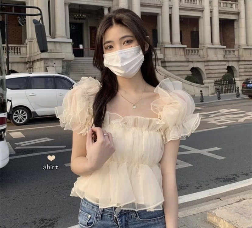 Apricot Off-Shoulder Ruffle Puff Sleeve Top (Category: Blouses) located in Valenzuela. Submitted by grasyahh (Listing ID 1443036807, Image 2). Description: 🏷️ used once 🏷️ size xs .