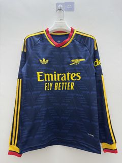 (Category: ) located in . Submitted by calcio_sport_jersey (Listing ID 1443108586, Image 1). Description: .