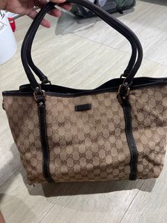(Category: ) located in . Submitted by kimbags (Listing ID 1443028661, Image 1). Description: .