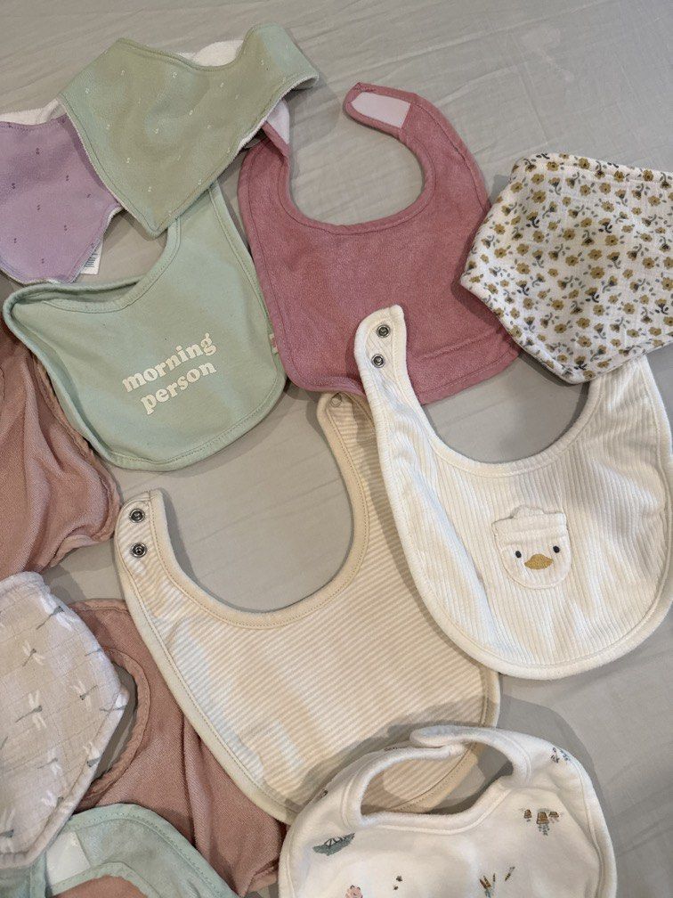 Bib (Category: Babies & Kids Fashion) located in Manila. Submitted by apc.declutter (Listing ID 1442959623, Image 3). Description: 100 each. Pristine condition. All bought in US.