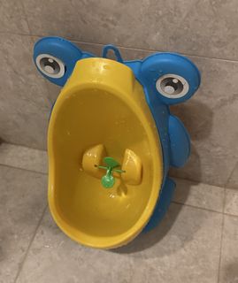 (Category: ) located in . Submitted by adelpiero10 (Listing ID 1442933371, Image 1). Description: .