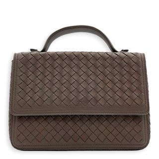 (Category: ) located in . Submitted by carousellluxury (Listing ID 1442968142, Image 1). Description: .