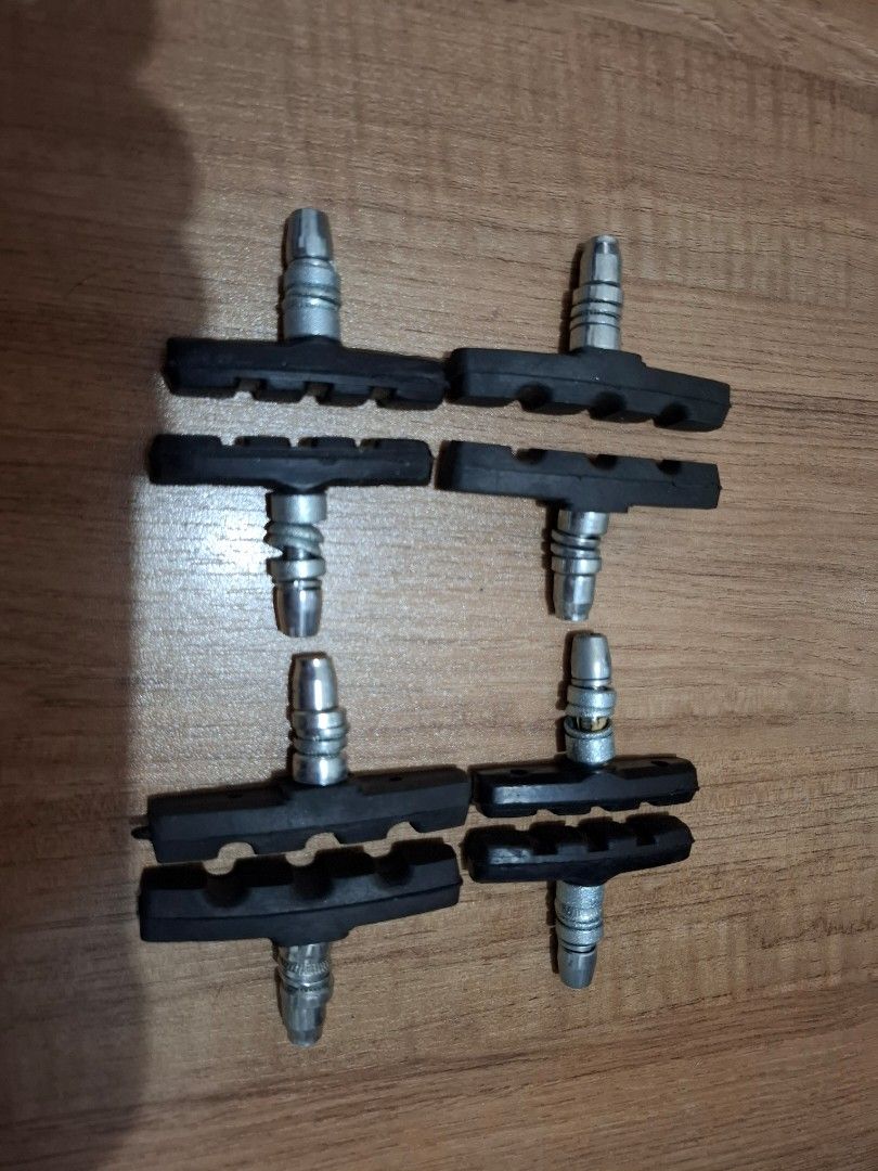 Brake pad replacement 4 pairs (Category: Bicycles) located in Manila. Submitted by danielatan (Listing ID 1442967639, Image 1). Description: .