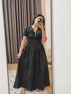 (Category: ) located in . Submitted by circularcloset (Listing ID 1443056886, Image 1). Description: .