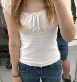 (Category: ) located in . Submitted by yummerzzz (Listing ID 1443078061, Image 1). Description: .