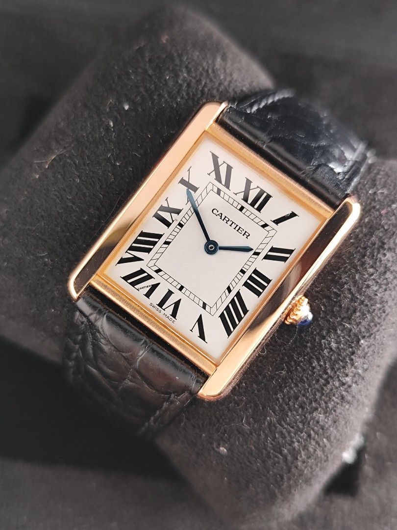Cartier Tank Large Rose Gold (Category: Luxury Watches) located in San Juan City. Submitted by MW_888 (Listing ID 1442948052, Image 1). Description: 2015 Cartier Tank Solo Large in 18k Rose Gold Ref 3167 Quartz 9/10 condition Inclusions: watch, leather strap with orig buckle, Cartier guarantee card and orig box *photo reference on 6.5" wrist *buckle is YG (almost same shade as RG) *can be worn by both men and women 345k.