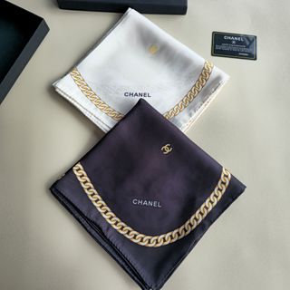 (Category: ) located in . Submitted by sellora_fashion (Listing ID 1443058163, Image 1). Description: .