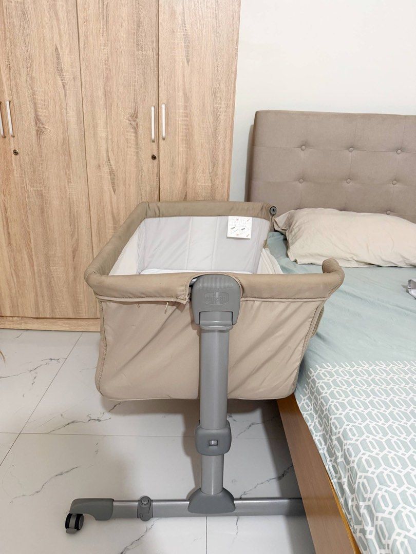 Chicco Next2Me Dream Co-Sleeping Bassinet Beige (Category: Cots & Cribs) located in Manila. Submitted by fabthrift2024 (Listing ID 1443106590, Image 3). Description: RARELY USED!!! As good as new! ₱7,500 ONLY. Got this as an inclusion from St. Lukes Hospital when I gave birth. Photos are as is. Location: Jubilation area, Biñan Laguna * Pick-up or ship via Lalamove c/o buyer * Can meet in SM Sta. Rosa or Nuvali.