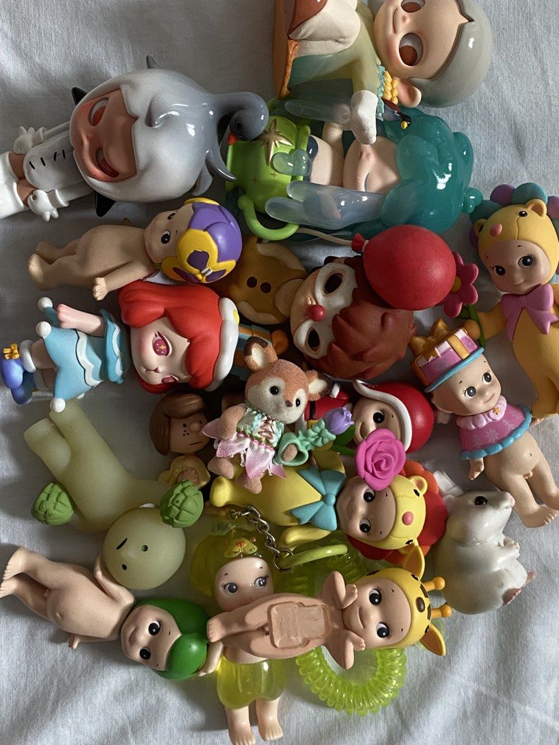 [CLEARANCE] Sonny Angel Blind Box Figurines Assorted Collection (Category: Designer & Blind Box Toys) located in Singapore. Submitted by charlidamelio (Listing ID 1443017905, Image 1). Description: everything is $4.50 each take everything for $50 🙏.
