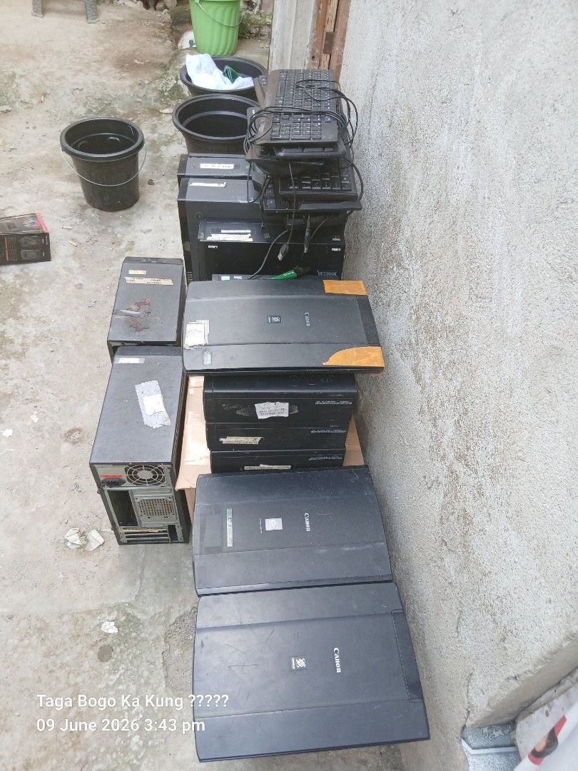 Computer , Monitor and Scanner (Category: Desktops) located in Manila. Submitted by ryancomporal (Listing ID 1443111669, Image 2). Description: SELLING THESE USED SECONDHAND ITEMS : ✅️LENOVO THINK CENTRE (slimtype) SYSTEM UNIT / COMPLETE SET Set number one is i3 4130 - 2,500php for System unit only and 3,000php if Complete Set. Set number 2 is i3 7100 - 3,000php for System Unit only and 3,500php if Complete Set All Set have 8gb ram (ddr3 or ddr4)