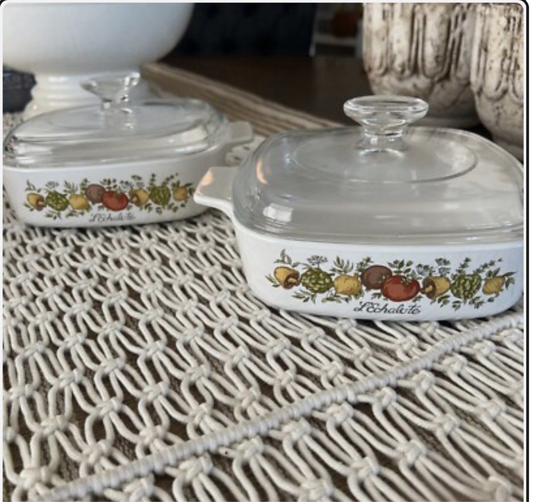 CorningWare L'Echalote Casserole Dish with Lid