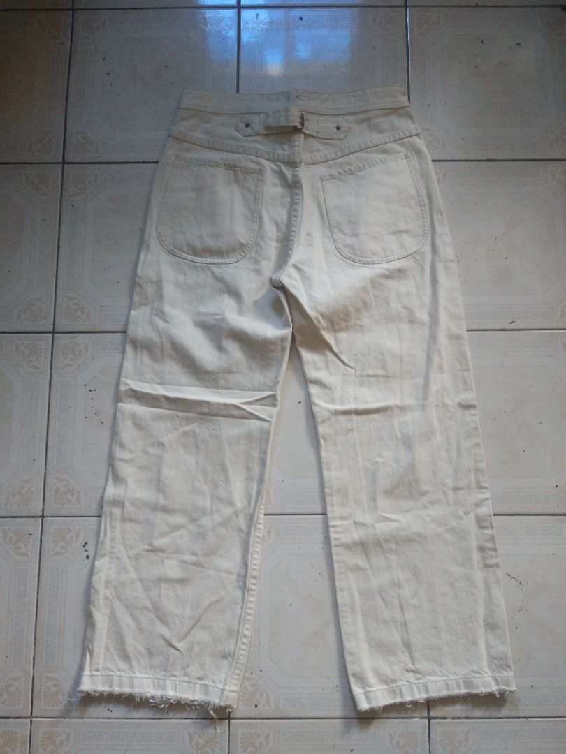 Denham Cinchback Jean 31 actual (Category: Jeans) located in Pasay City. Submitted by denimdude.ph (Listing ID 1443058505, Image 2). Description: .
