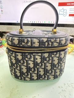 （分類：）位於 。 由 bobochiu324 提交（商品編號 1443105985，圖片 1）。簡介： 。