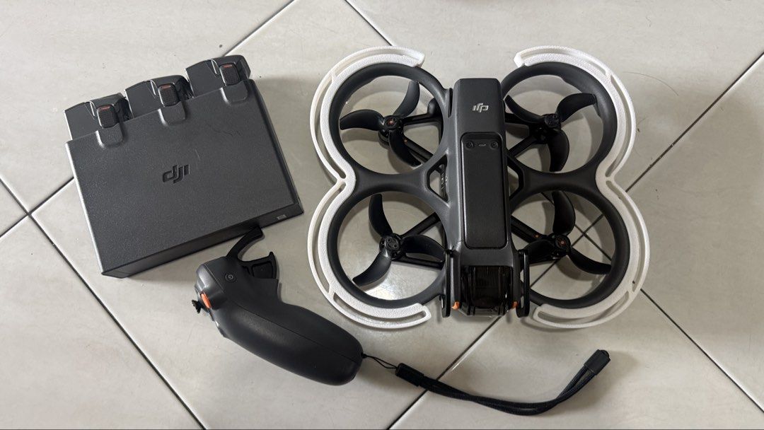 Motion Controller 3 (Category: Drones) located in Klang. Submitted by mhdzkwann (Listing ID 1442942612, Image 1). Description: - Motion Controller 3 - Cod Klang Shah Alam KL - Feel free to ask any questions!.
