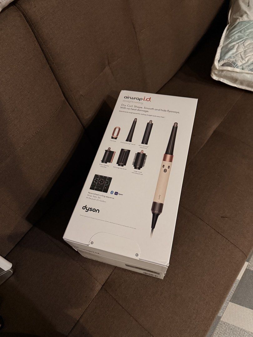 Dyson Airwrap ID (Category: Hair) located in Antipolo. Submitted by safusan (Listing ID 1443094162, Image 2). Description: brand new, PH Warranty. Ceramic Pink already have one :(.