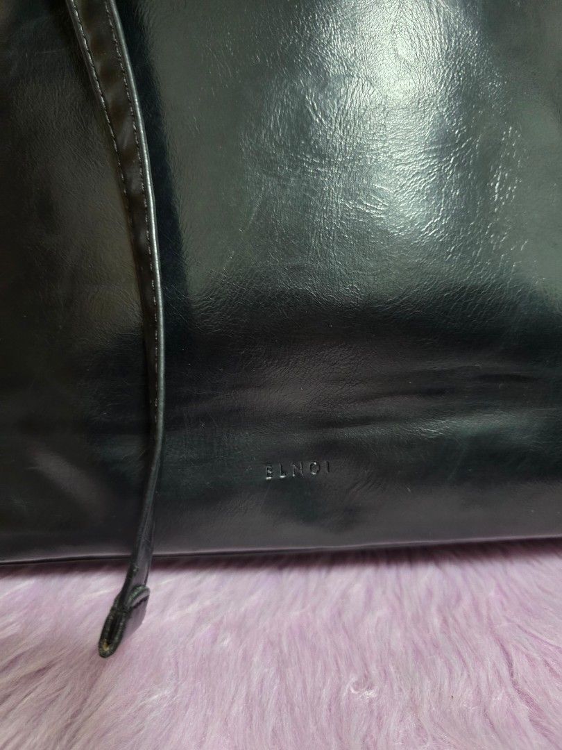 [SALE] EL NOI shoulder bag (Category: Shoulder Bags) located in Binan City. Submitted by elli.etcetera (Listing ID 1443062529, Image 2). Description: MOP: Gcash, Maya or Bank Transfer MOD: Flash, J&T orLalamove.
