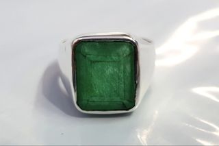(Category: ) located in . Submitted by Ahmadcollection_on_7 (Listing ID 1443124764, Image 1). Description: .
