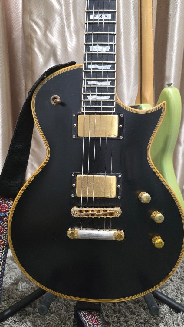 ESP E-II Eclipse (Category: Musical Instruments) located in Kuala Lumpur. Submitted by meyfth (Listing ID 1442966492, Image 3). Description: - EMG 81/60 - Ebony FB - Gotoh hardware - Made in Japan - Guitar only (No hardcase) - Slightly negotiable - COD only (Bandar Sri Permaisuri).