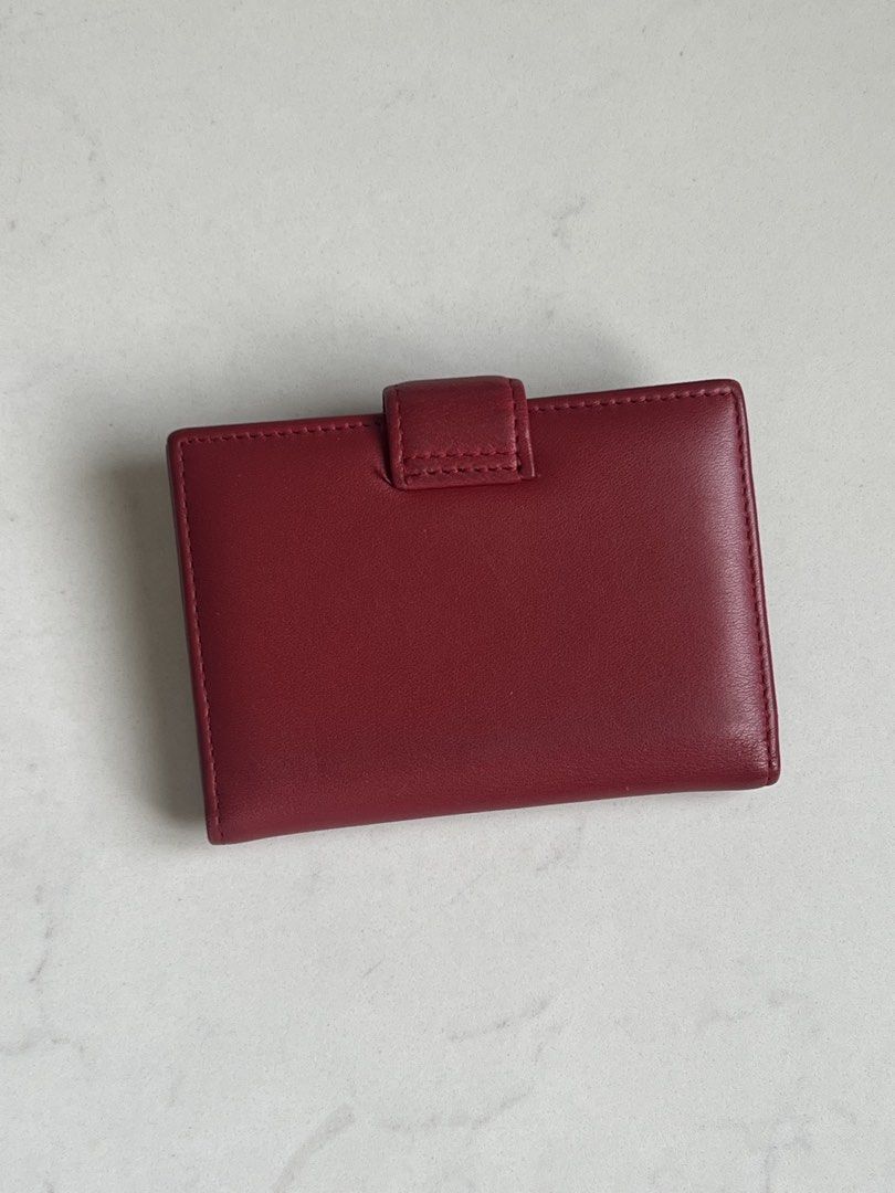 Etienne Aigner - Red Wallet (Category: Wallets & Card holders) located in Pasig City. Submitted by tiny_studios (Listing ID 1442964074, Image 2). Description: .