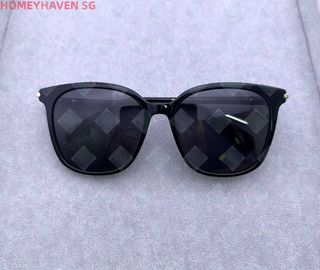 (Category: ) located in . Submitted by lens-frame-sg (Listing ID 1443003106, Image 1). Description: .