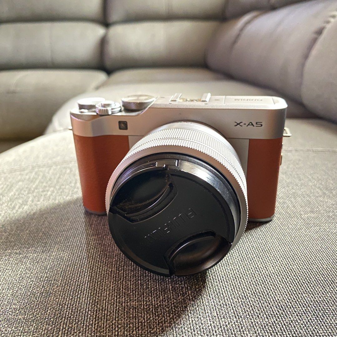 Fujifilm XA5 (Category: Cameras) located in Tiaong. Submitted by fl4yboicarti (Listing ID 1443075437, Image 2). Description: issue: lcd (hindi na matouch) working with charger bag dm for sample photos ◡̈.