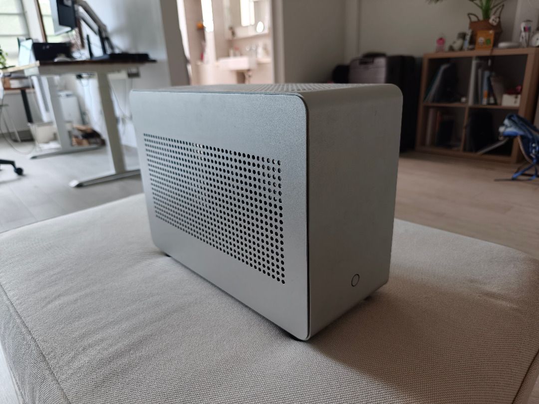 GEEEK G1 SE Silver Mini ITX Computer Case478354688013783040