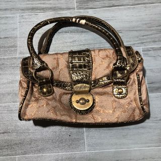 (Category: ) located in . Submitted by 4100-thrift (Listing ID 1443027691, Image 1). Description: .