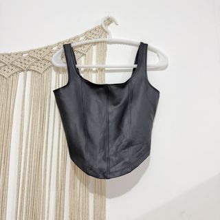 (Category: ) located in . Submitted by closetbym (Listing ID 1443071235, Image 1). Description: .