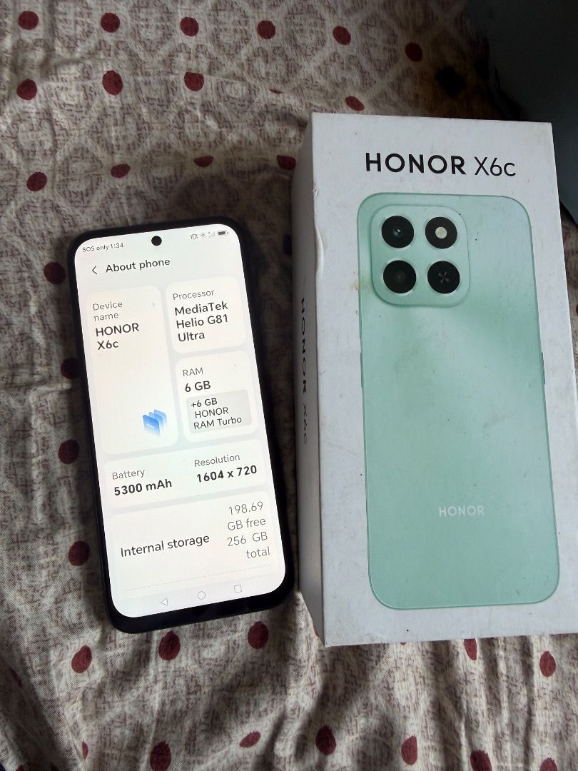 Honor X6C 6GB RAM 256GB (Category: Android Others) located in Cavite. Submitted by russellgar27460 (Listing ID 1442994906, Image 1). Description: HONOR X6c 6GB/128GB Good condition, no issues, smooth performance. Location: Dasmariñas, Cavite. Price: ₱6,500 (negotiable)..