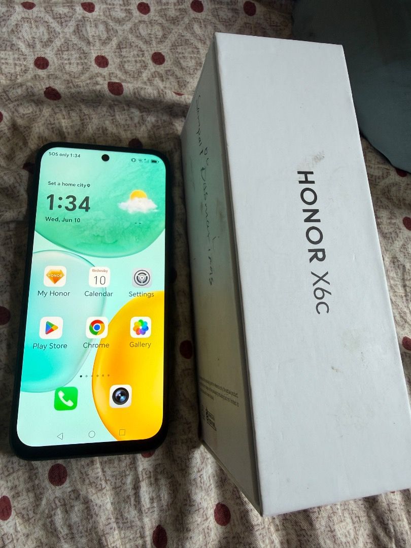 Honor X6C 6GB RAM 256GB (Category: Android Others) located in Cavite. Submitted by russellgar27460 (Listing ID 1442994906, Image 2). Description: HONOR X6c 6GB/128GB Good condition, no issues, smooth performance. Location: Dasmariñas, Cavite. Price: ₱6,500 (negotiable)..