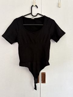 (Category: ) located in . Submitted by Shopwithme (Listing ID 1443012494, Image 1). Description: .